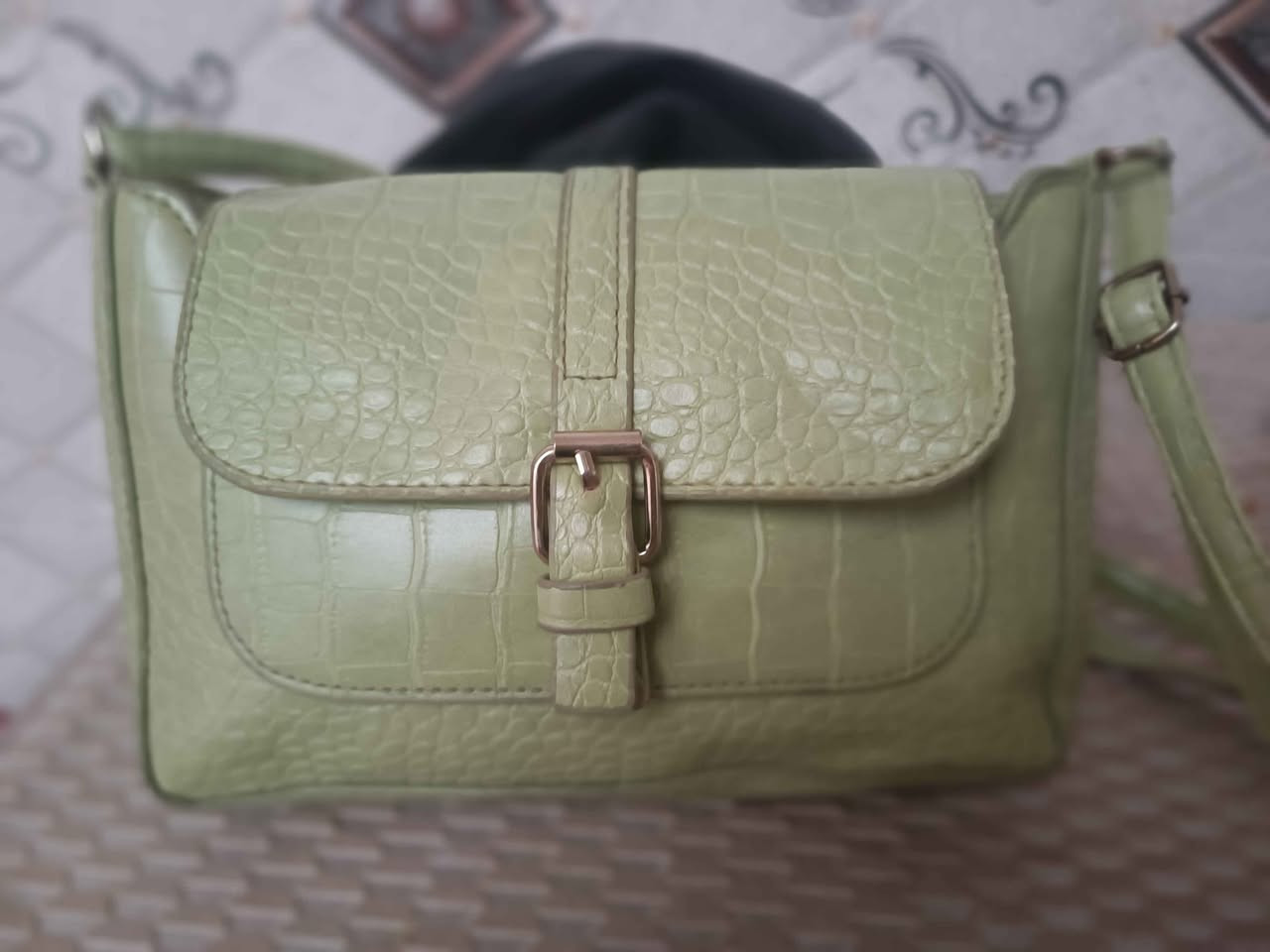 قطعتين بخمسه الاف وتوصيل مجاني 
اعتذر بنات ماجاوبت ع رسائلكم كسر جنط Singapore


**إذا كنت صاحب هذا الإعلان وتريد حذفه لأي سبب، رجاءا أرسل رسالة إلى الدعم الفني**