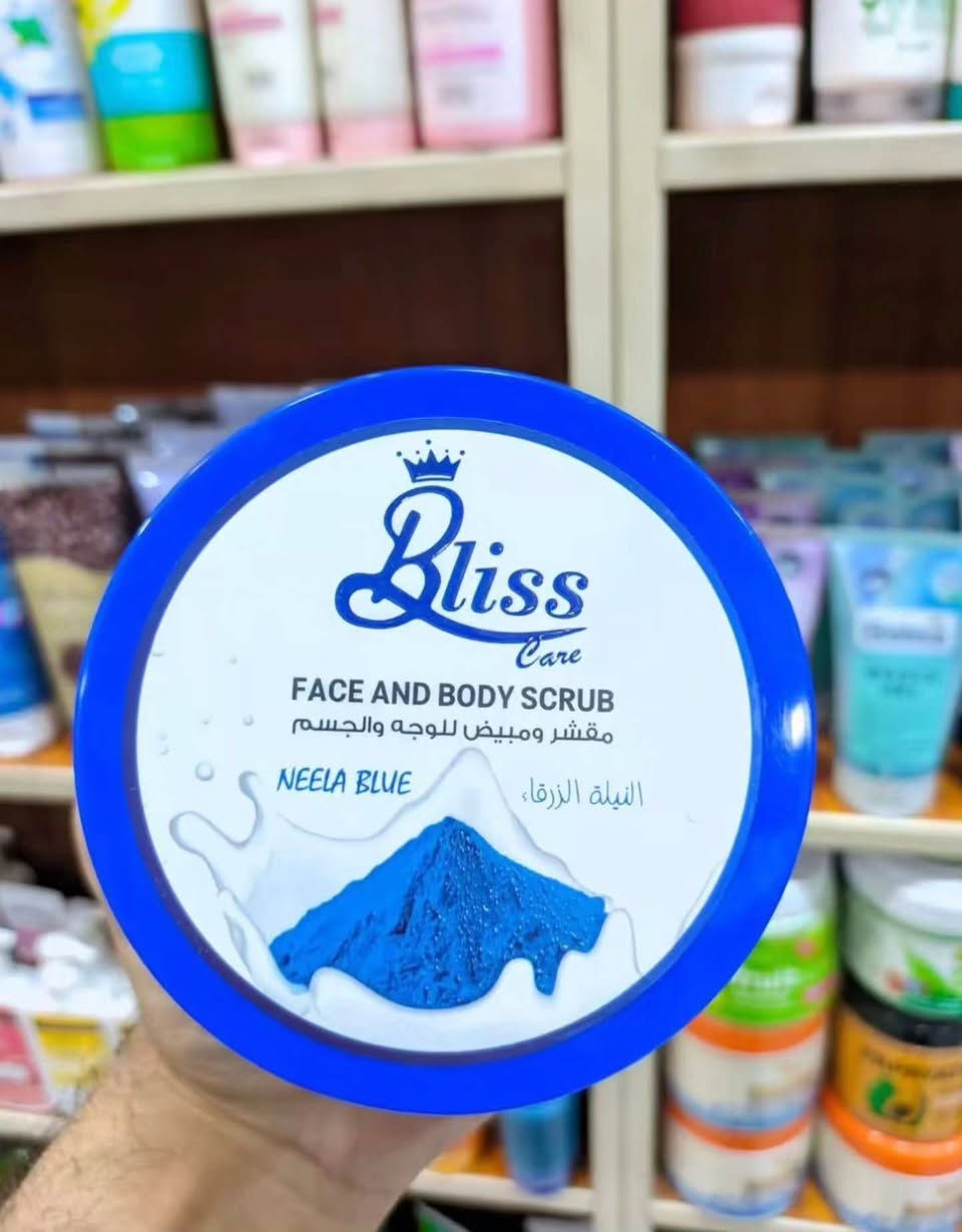 هذا المنتج هو مقشر للوجه والجسم من ماركة Bliss Care، ويتميز باحتوائه على النيلة الزرقاء.يستخدم لتوحيد لون البشرة، تفتيح المناطق الداكنة مثل الركب والمرفقين، وإزالة الخلايا الميتة.يعمل على ترطيب البشرة وتنعيمها، ويُنصح باستخدامه مرتين إلى ثلاث مرات أسبوعياً أثناء الاستحمام.يأتي في عبوة زرقاء اللون بسعر 6 آلاف


**إذا كنت صاحب هذا الإعلان وتريد حذفه لأي سبب، رجاءا أرسل رسالة إلى الدعم الفني**