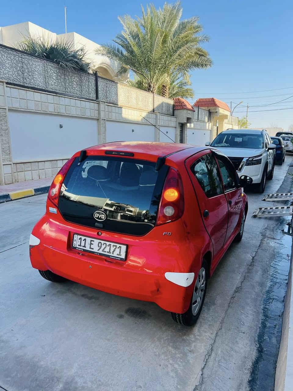 السلام عليكم
سياره Byd f0 للبيع 

موديل السياره 2013

تحويل السياره ثاني يوم داخل الموصل 

بدون صبغ

تبريد 

كير ومحمرك شرط 

موصفات 

بصمه تشغيل

تشغيل عن بعد

دخول ذكي عند تقريب المفتاح تفح السياره ومن يبعد مترين تقفل السياره دخول وخروج ذكي 

شاشه أندرويد 

كأمره خلفيه 

كلمة السر على جام تفتح السياره بدون اسويج عن طريق الرمز 

سعر السياره 40$ 

السياره باسمي تحويل ثاني يوم 

موقعي الموصل 

للاستفسار اكثر 

***********
