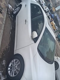 سيراتو ٢٠١١ رقم أربيل فول مواصفات بيه صبغ باب السايق السعر ٩٦ وهذا رقم...