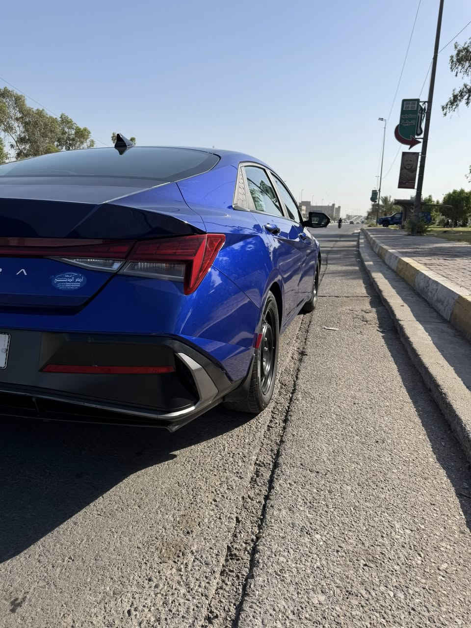 لنترا ٢٠٢٤ وارد كندي
صور الحادث منشورة وياهن 
تبديل بنيد فقط وبارد ب الجاملغ كد ٤ اصابع 
فول مواصفات 
بصمة 
تشغيل عن بعد
فتحة
شاشة دجتل متصل
سايد بريك بصمة
تدفئة كشنات
رادار
وبعد بيهه مواصفات معروفة الفول
كشنات جلد
مكينة 2000 دوش
السيارة شاد الهه منضومة غاز
سيارة كاملة كلشي مناقصهه 
ماشية 48500Km قابل للزيادة
السيارة ب اسمي تحويل ثاني يوم 
السعر 147 وبيهه مجال شي قليل
مكاني الشعب ***********
