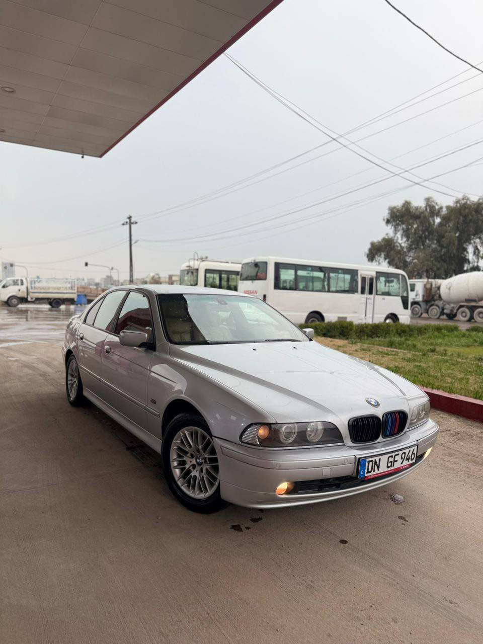 Bmw 2002 530i✈️
***********
فول مواسەفات تەنها سلاید نیە👇
گیر تۆماتیک
کوشن(جلد هیتەر-خەزن کارەبای)
تراکشن پیشو پشت حەساس
سوکان فۆلیۆم تحدید سرعە
سیدی بۆکس
شاشە بیلادی کامیرا قاسە
پەردە بیلادی
ئاوێنە کارەبایو شەفت
هتد…….
TB: رەقەم ئەوروپی مەنەفێست ئەسلی غرامە بەشەرت
نرخ(67) مجالیکی برایانە
*********** أربيل, العراق
