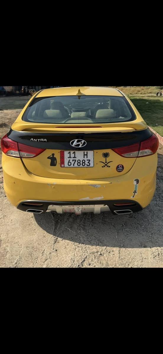 السلام عليكم النتره ٢٠١٣ السونار بل منشور حادثها جاملغ امامي السياره جاهزه وربع ماتصرف عليها جاهزه وبجهك للشارع تخم تاير جديد صدر امامي اشتغلتة كامل قبل شهرين  مكينه ١٨٠٠دوش  السياره نص فول مواصفات كشنات تدفئه تحكم ستيرن جهتين مثبت سرعه  مدوشمه كاعيه وكشنات
رقمها بغداد الجديد بآسمي ومصفره تحويل مباشر مكاني بغداد  ابو غريب 
السعر 95 وبي مجال
للتواصل ***********
