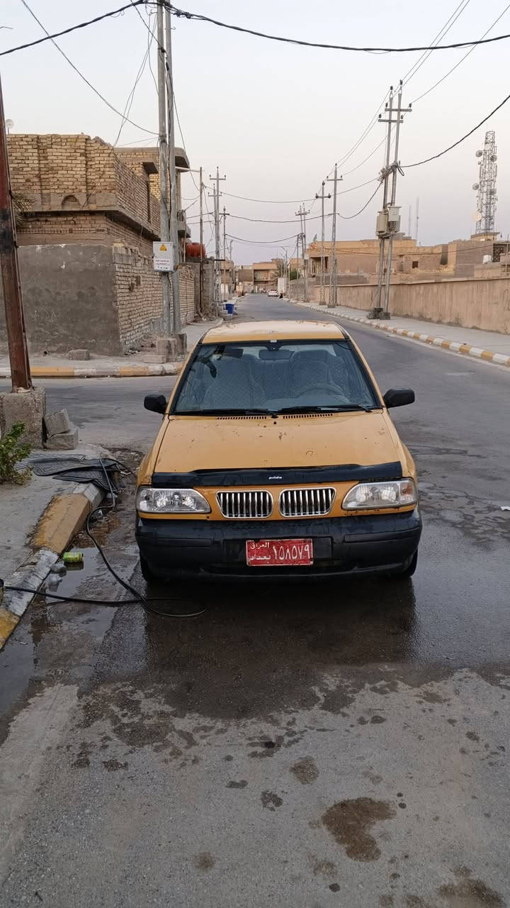 سلام عليكم سايبه رقم بغداد تحويل ثاني بسمنه محرك وكير كفاله حداديه جديده موديل 2012 سياره خير من الله سنويه عظم بيع وترهم مراوس واسط النعمانيه 
السعر 22 وبيه مجال للشراي 
***********
