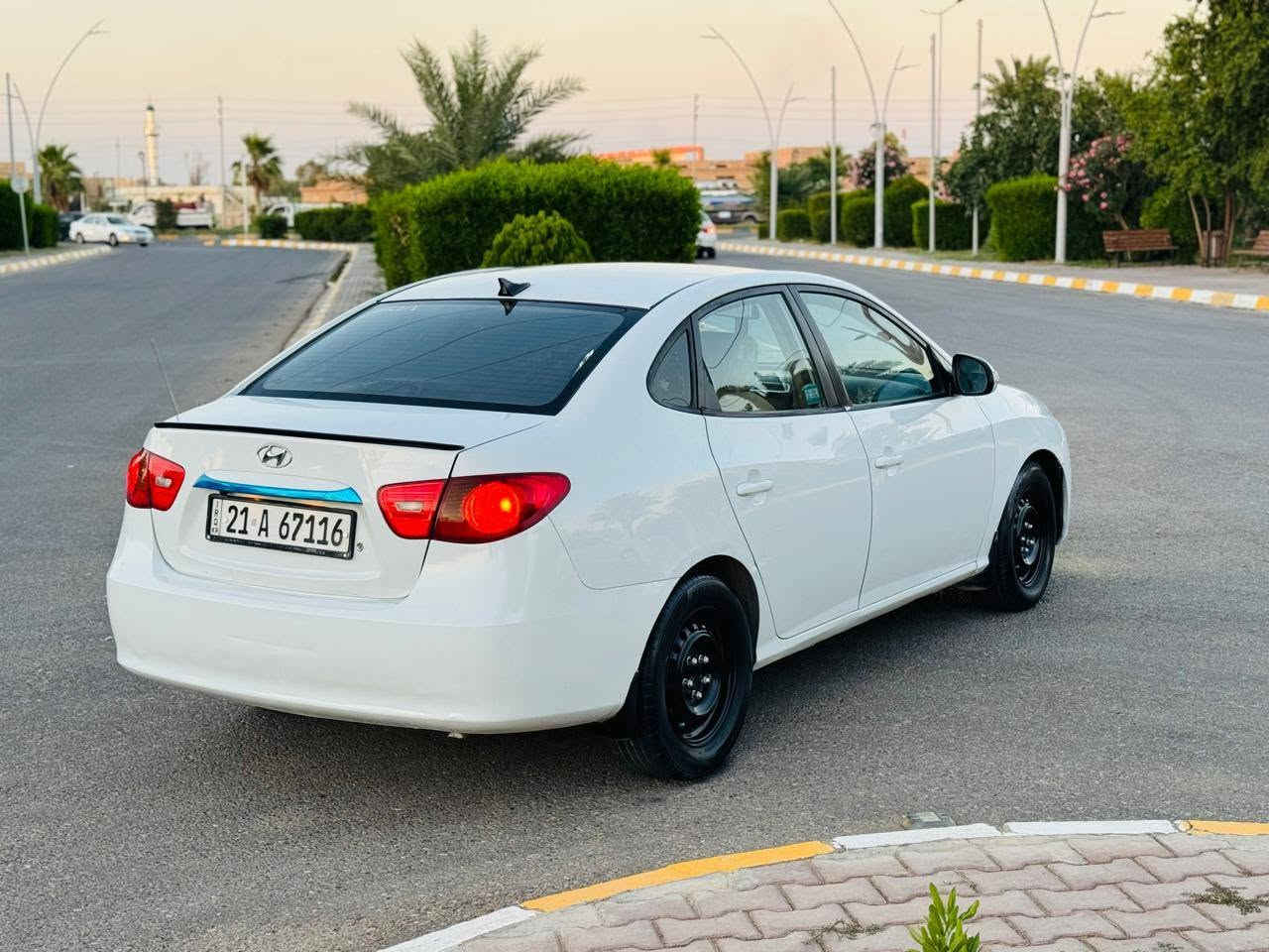 السلام عليكم النترا خليجي سياره حلو نضيفه موديل ٢٠١٠
مكينه/كيري/صدر/تبريد/كله شرط 
رقم سلمانيه دولي هزه جديد رقم جديد 
سياره بيه صبغ بونيد ول جاملغ وبيه شويه بل بطانه فقط مكينه شرط مكان سياره تكريت سعر ٨٨ وبيه مجال للطيبين رقم ***********
