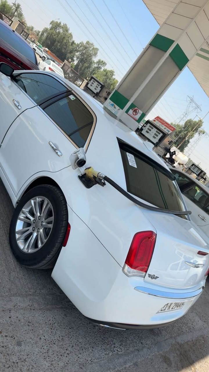 سلام عليكم للبيع اوبامه موديل 17
فول موصفات C سياره جديده مكفوله من لبارد 
ول صبغ ول تبديل ول رصعه سياره جاهزه ربع ما تصرف عليه 
لرقم ***********
