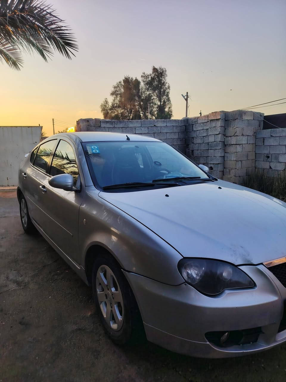 السلام عليكم ورحمة الله وبركاته
بروتون جين تو 2016 مكفوله من الضربه والصبغ

ماشيه 110k السياره جاهزه ماناقصه شي

كير اوتو ماتيك

شاشه دافندر

تخم تاير جديد

السعر 88 وبيها مجال

المكان بغداد البسمايه
***********
