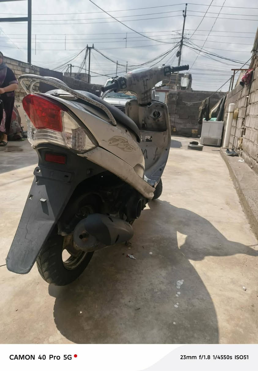 سلام عليكم دراجه منغولي للبيع كفر اصلي ومكفوله تنقيص وتبخير بكاني حي نصر سعر 550 رقمي ***********
