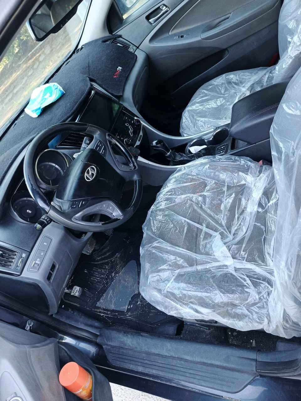 سلام عليكم سوناتا موديل 13 حادث بنيد وجاملغ بدون دواخل بدون تبديل فقط صبغ 3 قطع صبغ وبيه شويه بلهلال الخلفيات شويه شاصي لغود كله مكفول مكينه 2400 رقم بغداد مكان كربلاء  سعر 95 وترهم مراوس شعدك نزل حتلو سياره عاليه ***********
