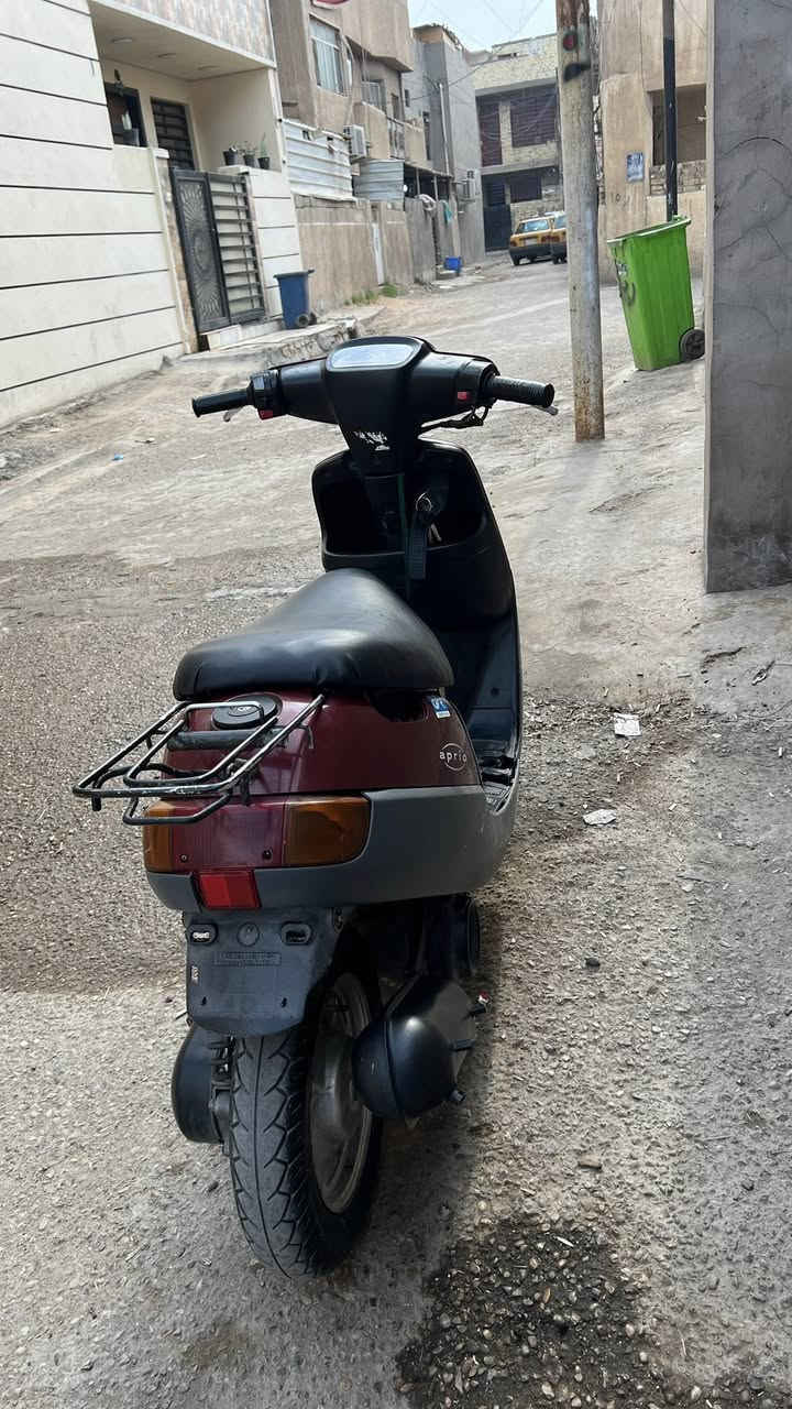 سلام عليكم دراجه بطه 60 للبيع دراجه كفاله عامه  مامفتوحه ابد الدراجه ماداخله تصليح ابد كلهه بلاديه شلعه معدل كامله مكمله كهربائيات كلهه شغاله ما ماشيه قليل مكينه كلش ناعمه تجي وتشوفهه مكان الدراجه بغداد الدوره السعر خاص للأتصال ***********
