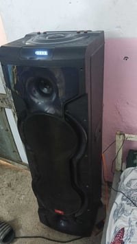 سماعه أم بي ثري للبيع صوت واضح بس بيها عطل بصيط تجي تاخذها علفحص مكاني...