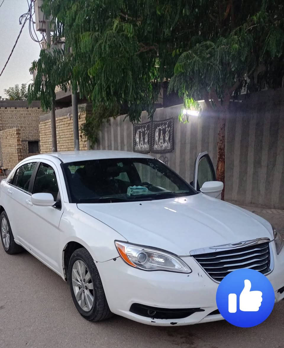 السلام عليكم سيارة c200 موديل 14 للاستفسار الاتصال ***********
