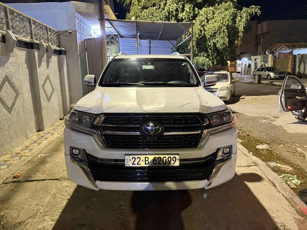 لاندكروزر موديل 2016 فول VXSفول الفول موصفات لكزز  السياره كفاله عامه من الصبغ حته الدعاميات مكينه 8 سلند 5700
مواصفات
1 جكات
2ابواب شفط
2جنطه كهرباء
3تشغيل عن بعد
4 خزن كشنات داخل قرميدي
5ثلاث شاشات اصليه
4مري شفط
بعد بيها هويه موصفات
السعر 440 اربع دفاتر وربعين
لاستفسار ***********
