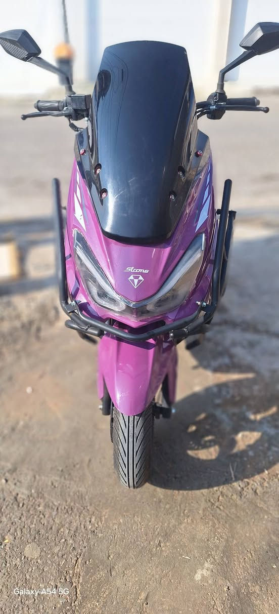 سلام عليكم
ماطور استعمال قليل اخو الجديد بدون اي عيب او نقص مكينه كبس  تشغيل عن بعد  نظافه ١٠٠% سعر ٧ وراق فيه مجال بسيط شراي يجي خاص او الاتصال علرقم ***********
