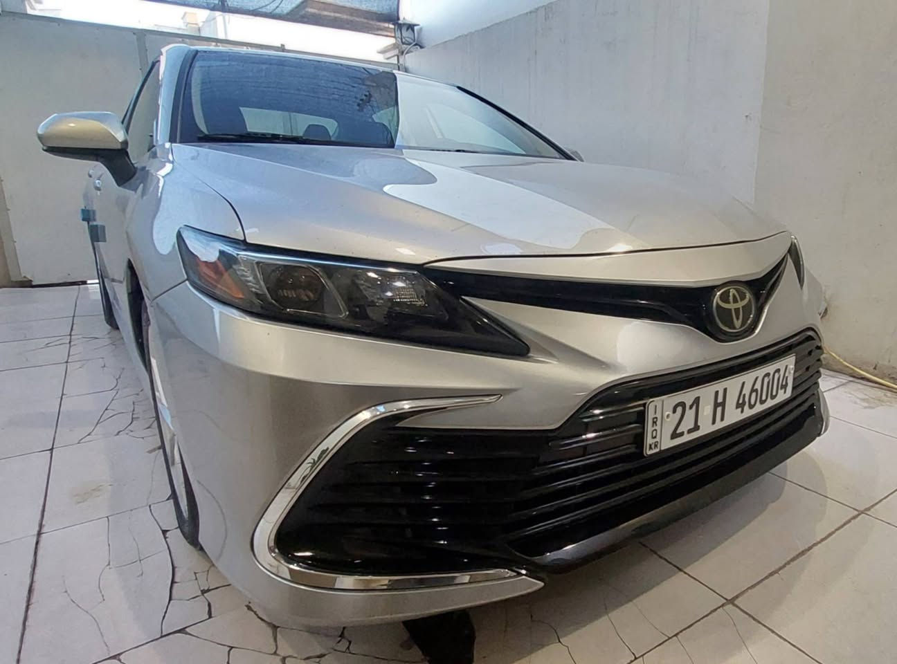 من رخصة الادمن سلام عليكم تويوتا كامري 2024 للبيع رقم سليمانيه انكليزي حادث سياره جاملغ وبنيد  ماشيه 15 الف ميل للاتصال *********** السعر 205$ مكاني الفلوجه
