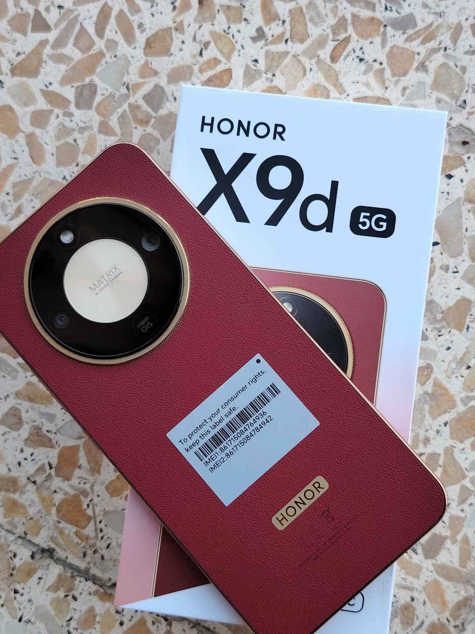 هونر X9d نظيف مستعمل اسبوعين                   سعر 460 الف بي مجال شي بسيط  (مكاني موصل ايسر حي الانتصار)  
***********
