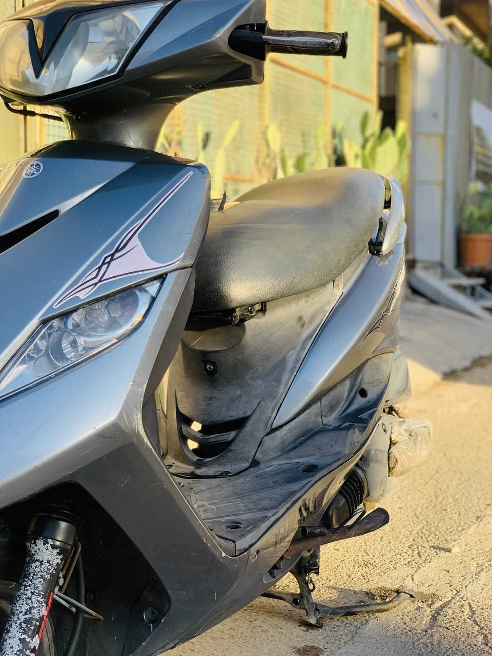 سلام عليكم دراجه رمبه رمبه دراجه مكفوله من كلشي وكفلك المحرك منا السنه وجيب الف مصلح وياك دراجه كلشي شغال يعني والله رمبه نزلته بيدي دراجه لوك ختم واحد اي شي مابيه نكره سلف صارله تلثسابيع منزله خابرني وتدلل المكان بغداد الحريه الأستفسار *********** رسلوني وتساب بي
