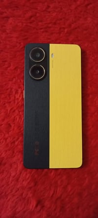 بوكو x7pro للبيع جهاز نضيف ذاكرة 512  ١٢٠ فريم ببجي كامل  فقط بصمة الا...