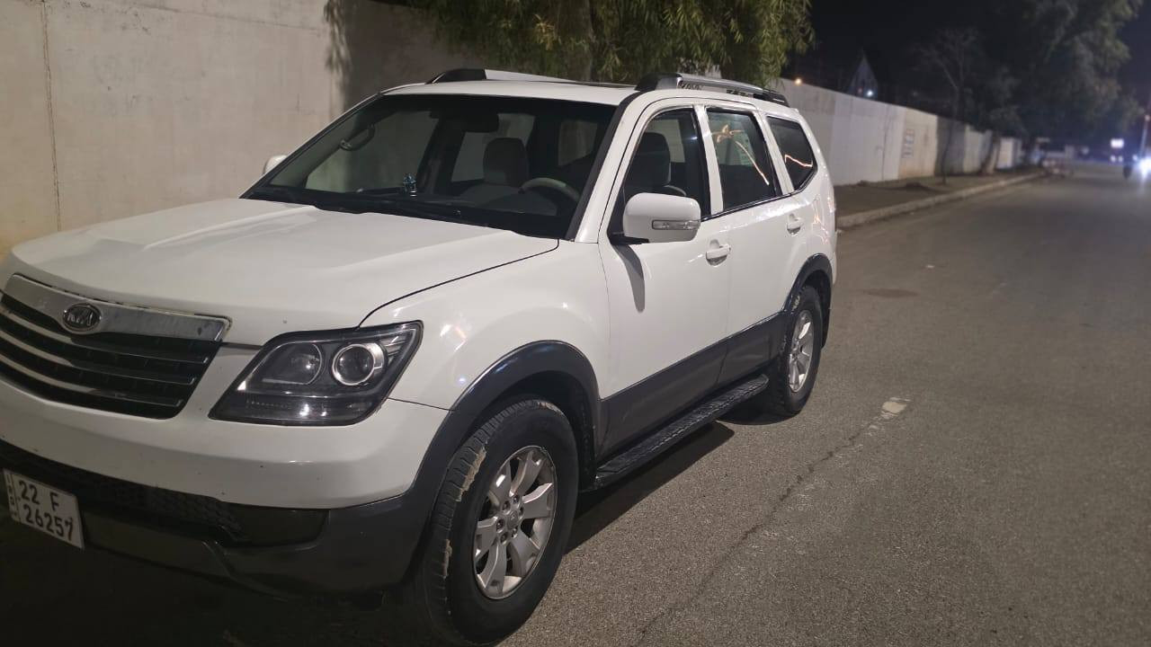 السلام وعليكم كيه موهافي
للبيع
موديل2012 مرتجيه
بيها صبغ صفحه ولقماره
محرك 6سلندر
سبعه راكب
 السياره مطلوبه قصط 38ورقه
اذا نقد 29 ينزلن من سعرها
السعر115وبيها مجال
الأستفسار اكثر ***********
