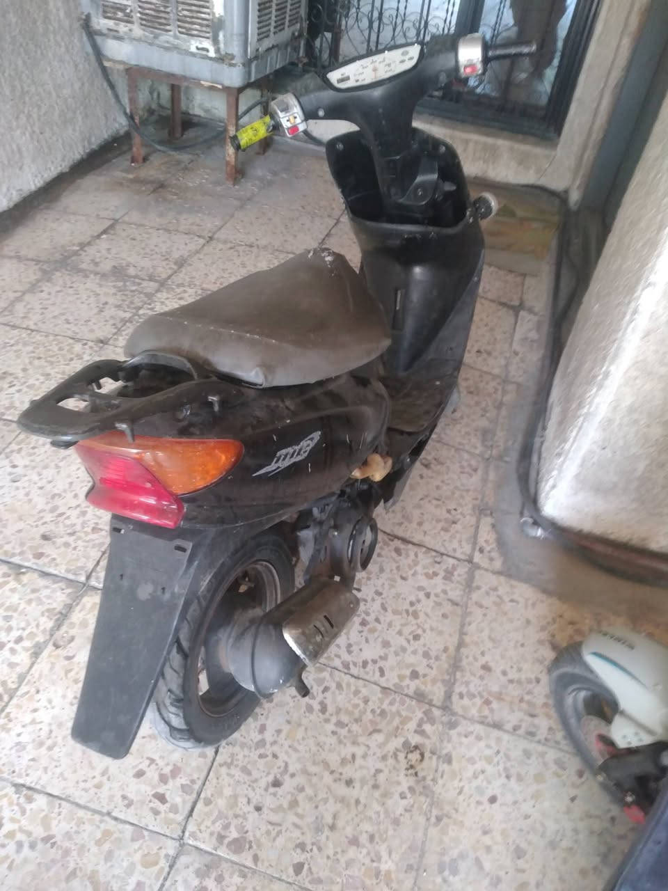 سلام عليكم درجه عصفوريه تنطي ناري بس ما تشتغل يمكن  بلك مالته سعره ٧٥ وبي مجال للطيبين مستعجل عليه مكان بغداد العطيفيه قرب مطعم سالم دعبول توصيل ما عندي


**إذا كنت صاحب هذا الإعلان وتريد حذفه لأي سبب، رجاءا أرسل رسالة إلى الدعم الفني**