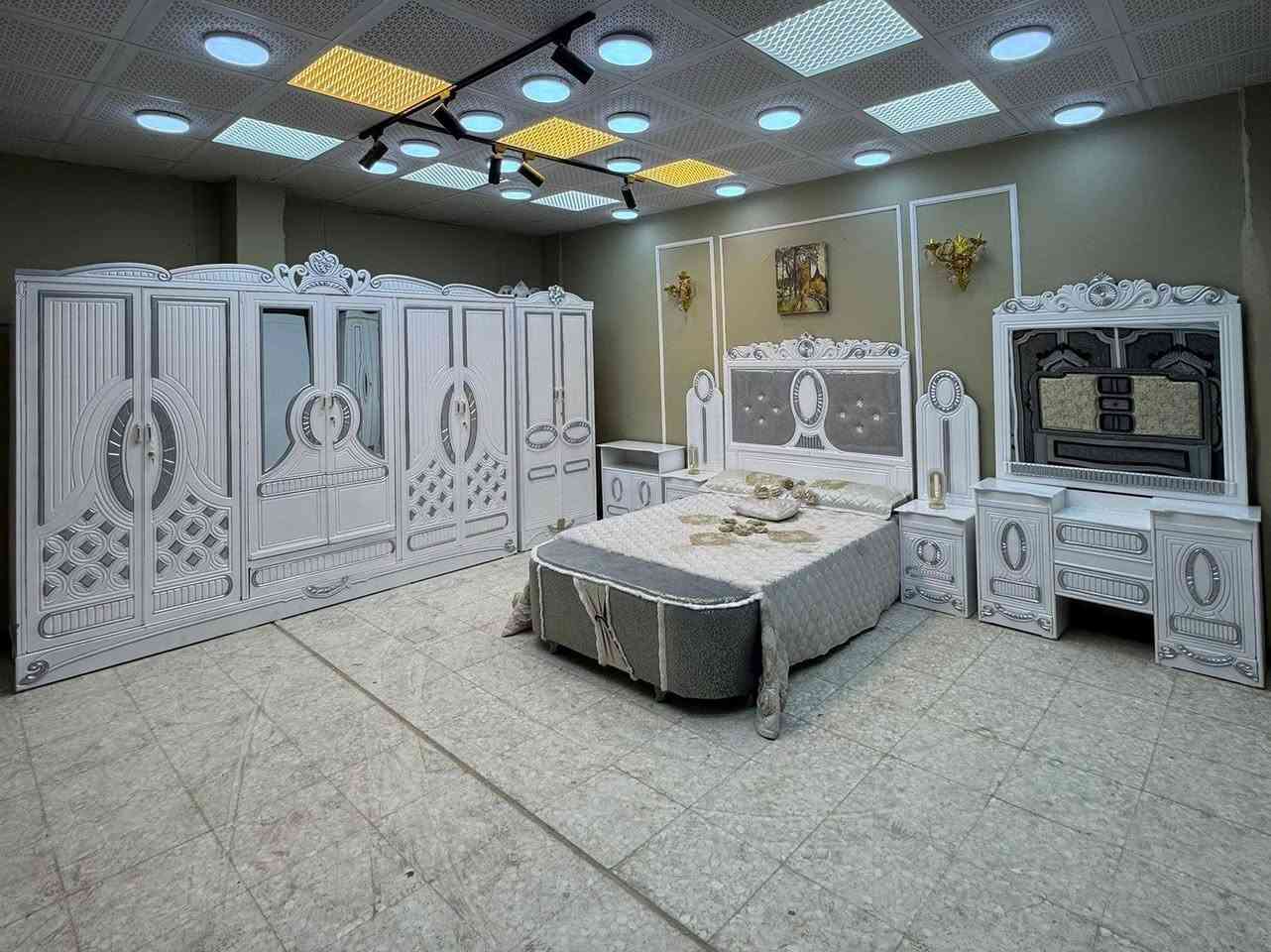 السعر // مليون فقط 😍

🔅تفاصيل الغرفة المرمري  ....

 خارج ٤ملم ام دي اف 🔺
وداخل معاكس ٣ملم 
صبغ حراري  درجة اولى 

عدد القطع  ٧ قطع 😍
🔺1 //جرباية  قياس  ١٦٠ × ٢٠٠ 
🔺//ميز جانبي ايسر قياس ٥٠
🔺2// وميز  جانبي  قياس ٥٠
🔺3// زاوية ارتفاع مترين عرض ٨٠
🔺4// وميز بلازمه  
🔺5//وميز مراية ارتفاع مترين عرض ١٢٠
🔺6// وكنتور ٦ باب  ارتفاع مترين و١٥ طول ٣ متر و١٥

القطعه الثامنة حسب الطلب شازلون
سعرها ٥٠ الف ❤️

(توصيل مجاني مركز بغداد )
التوصيل يشمل الشد مجاني 🔥
(اطراف ٥٠)
باقي المحافضات حسب البعد
شازلون سعرها ٥٠ الف
شازلون مخزن ٧٥ الف


**إذا كنت صاحب هذا الإعلان وتريد حذفه لأي سبب، رجاءا أرسل رسالة إلى الدعم الفني**