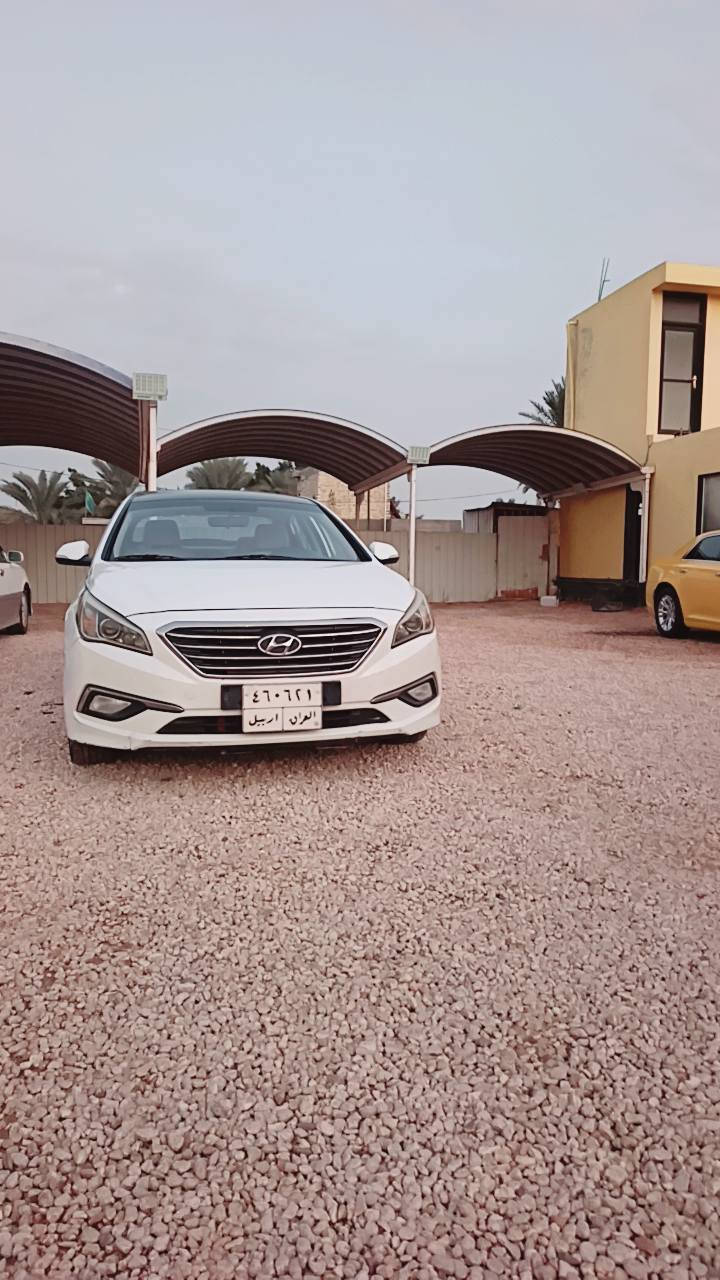 السلام عليكم
سوناتا موديل 2016 خليجي 

3 قطع تبديل باب الخلفي 
الايمن وباب الصدر 
وجاملغ الخلفي تبديل 
بدون صندوك ولا حوض الاسبير 

بيها ظربة جاملغ خلفي ومبدل 

تبريد قطعتين 

محرك 2400 دوش 

سياره جاهزه من كلشي

*********** مكان نجف
