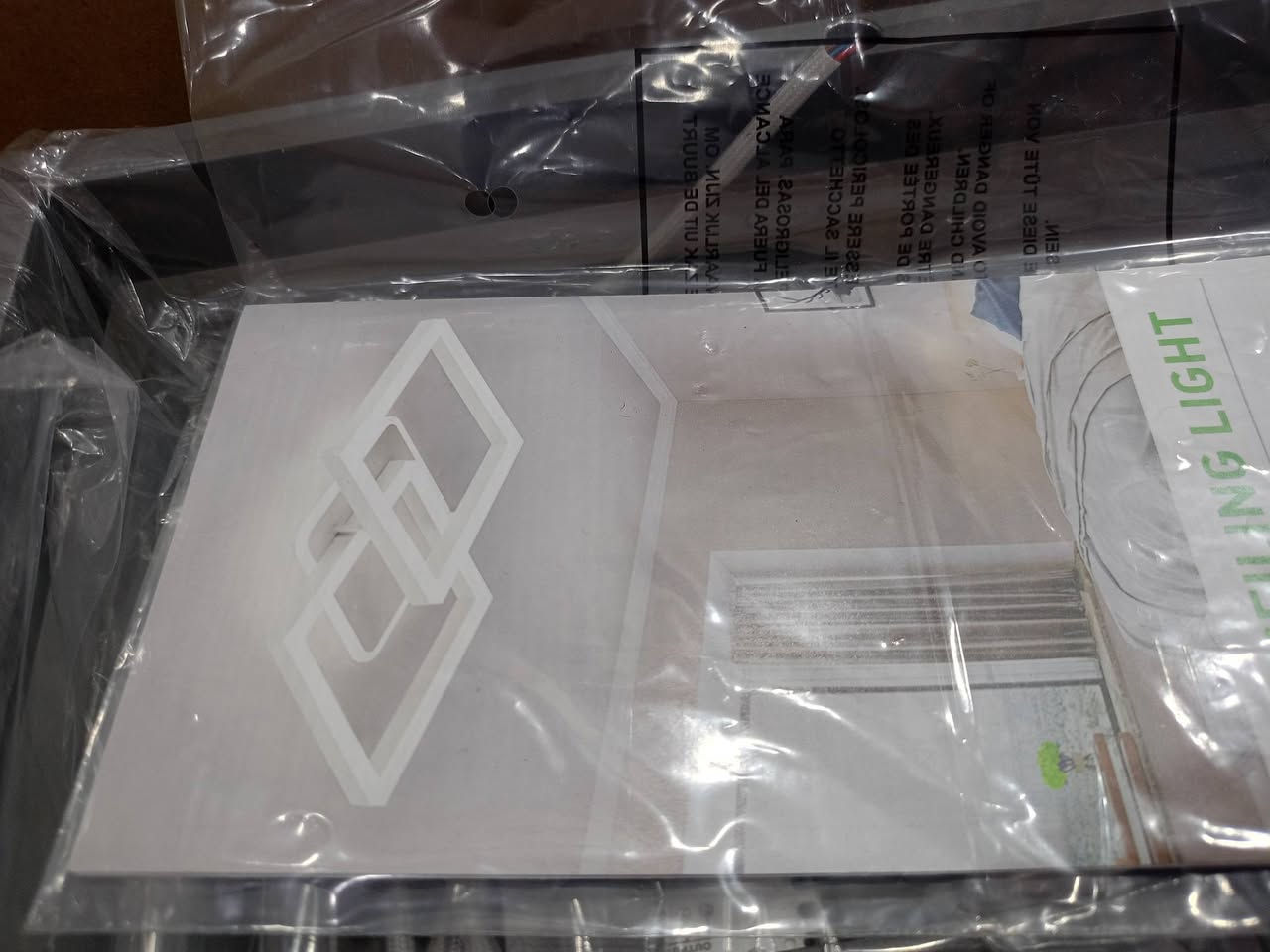 مودرن حديثه 🔥
براكت سقفي LED مودرن — جديد بالكارتون 3 قطع ✨
💡 تصميم مربعات حديث وفخم
💡 إنارة قوية وموفرة للطاقة
💡 ثقيل وجودة مو تجاري خفيف
💡 مناسب للصالات وغرف النوم
📦 جديد 100% مثل الصور
📍 التوصيل متوفر لجميع محافظات العراق 5 الاف فقط الاستفسار علخاص


**إذا كنت صاحب هذا الإعلان وتريد حذفه لأي سبب، رجاءا أرسل رسالة إلى الدعم الفني**