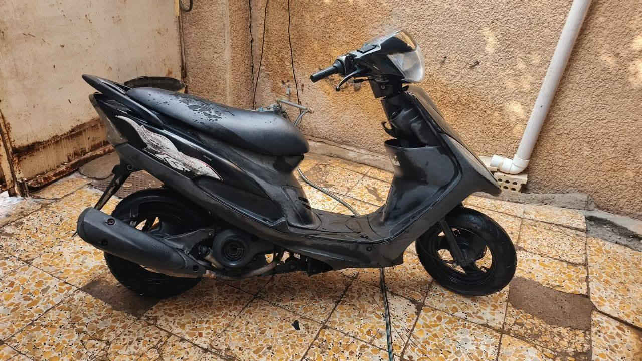 سلام عليكم
دراجه ماكس عدله(للبيع)درجه نكره سلف دراجه مفتوحه بس انضافه فول مكاني شعب حي اور ***********
(سعر 550)
