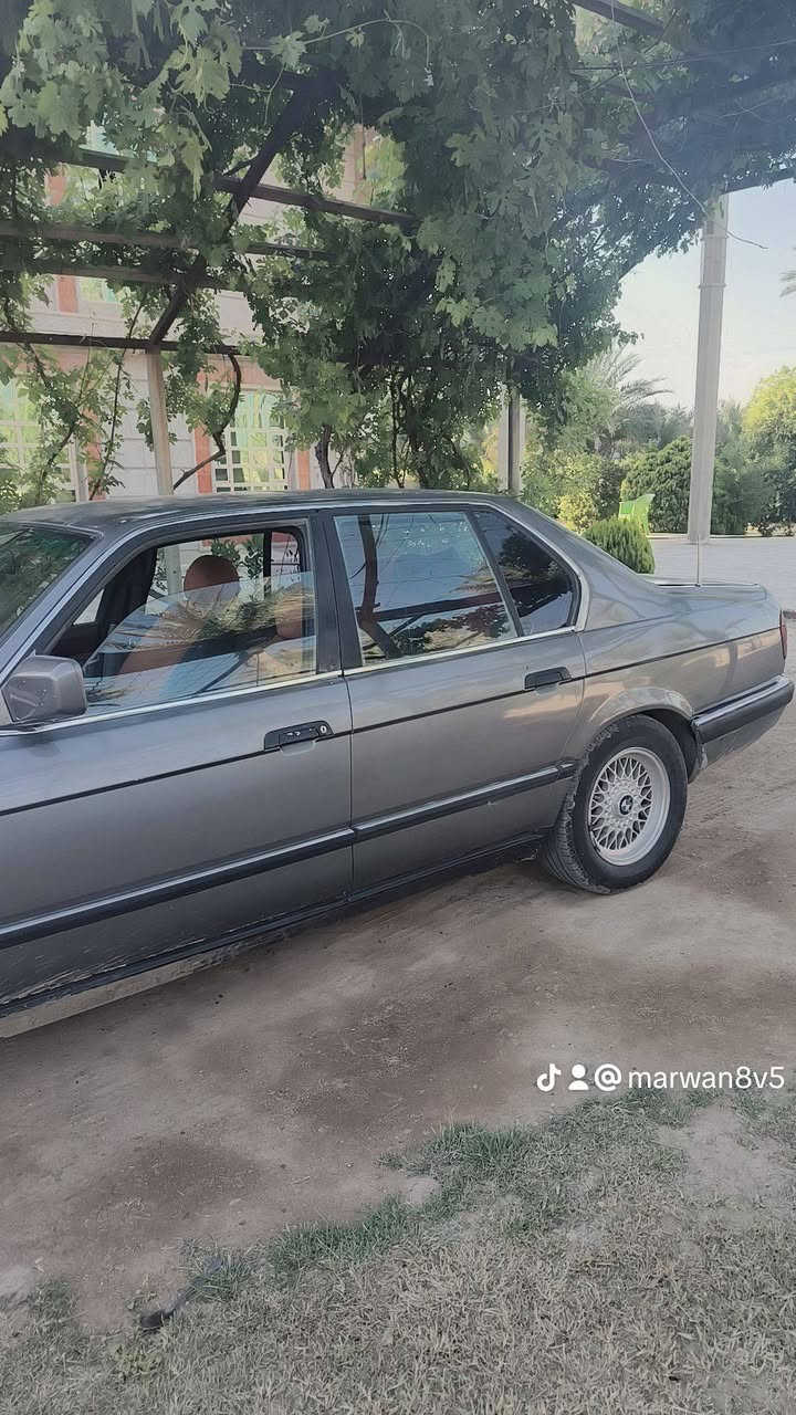 سلام عليكم 730 سياره للبيع عارضه 45 وبيه مجال أو
مراوس 740 السياره بيه تبريد شغال فتحه تنته شغاله سياره حيل حلوه و رقم انبار مميز مكاني انبار فلوجه رقم ***********
