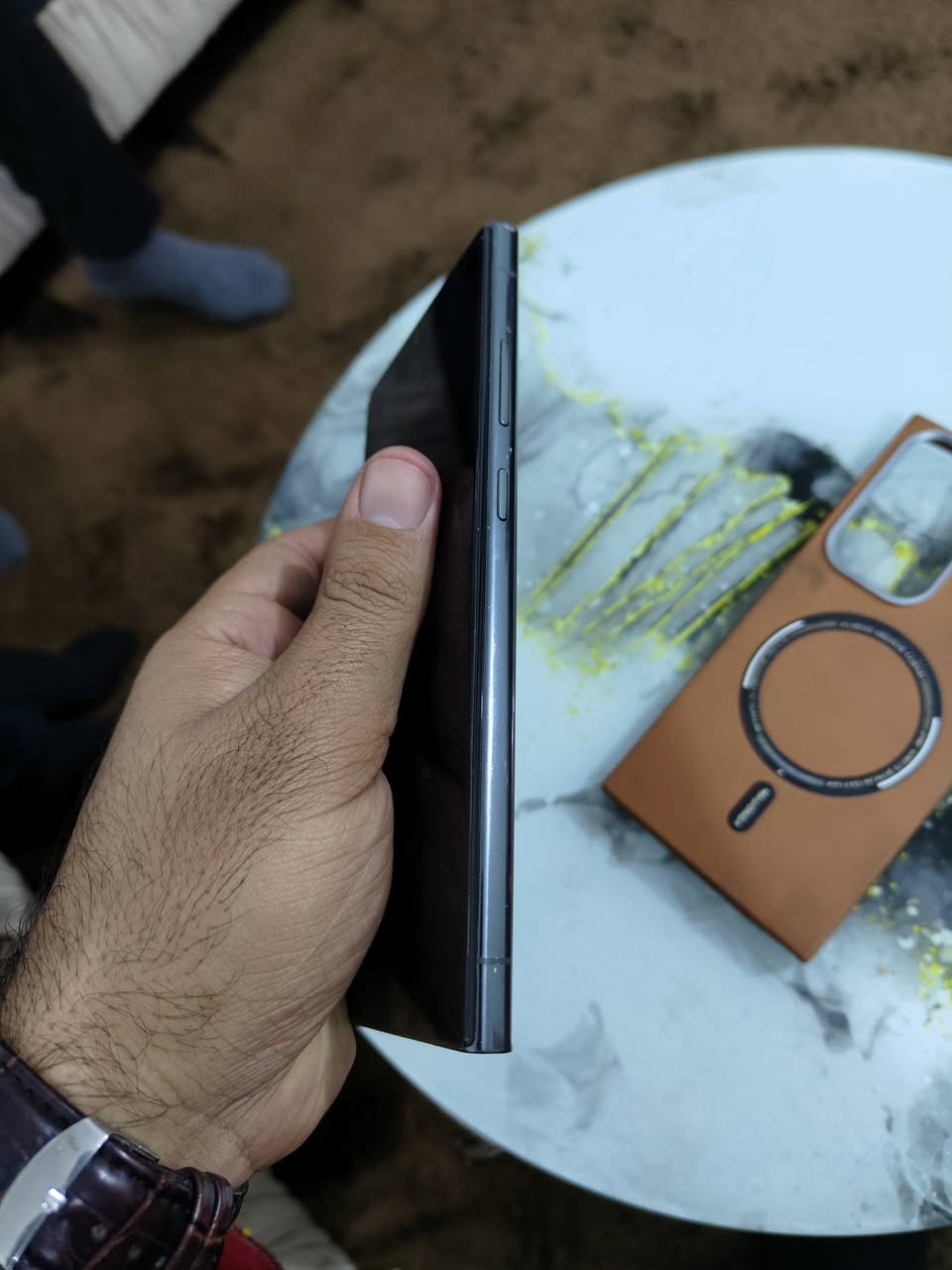 السلام عليكم اس 23الترا مكفول من كلشي فقط السماعه الجوه مال صوت منضفه تلفون مكفول شرق اوسط دبل خط كارتونه موجوده تلفون نضيف السعر (600)مكاني النجف الاشرف ناحيه الحريه ***********
