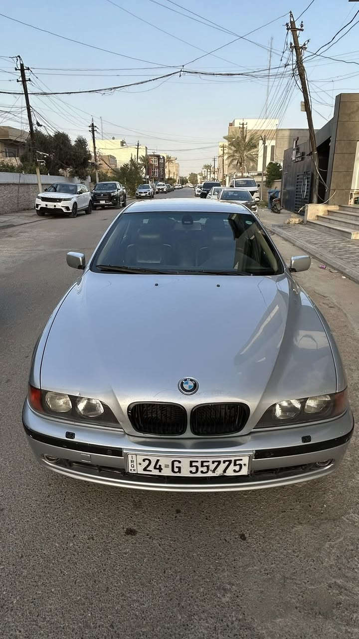 سلام عليكم
BMW 1998 بسمي السيارة مابيه يي نقص السيارة بلاديه على وضع الشركة  بيه مكانات صبغ صغار مكانها بغداد السعر 100 ***********
