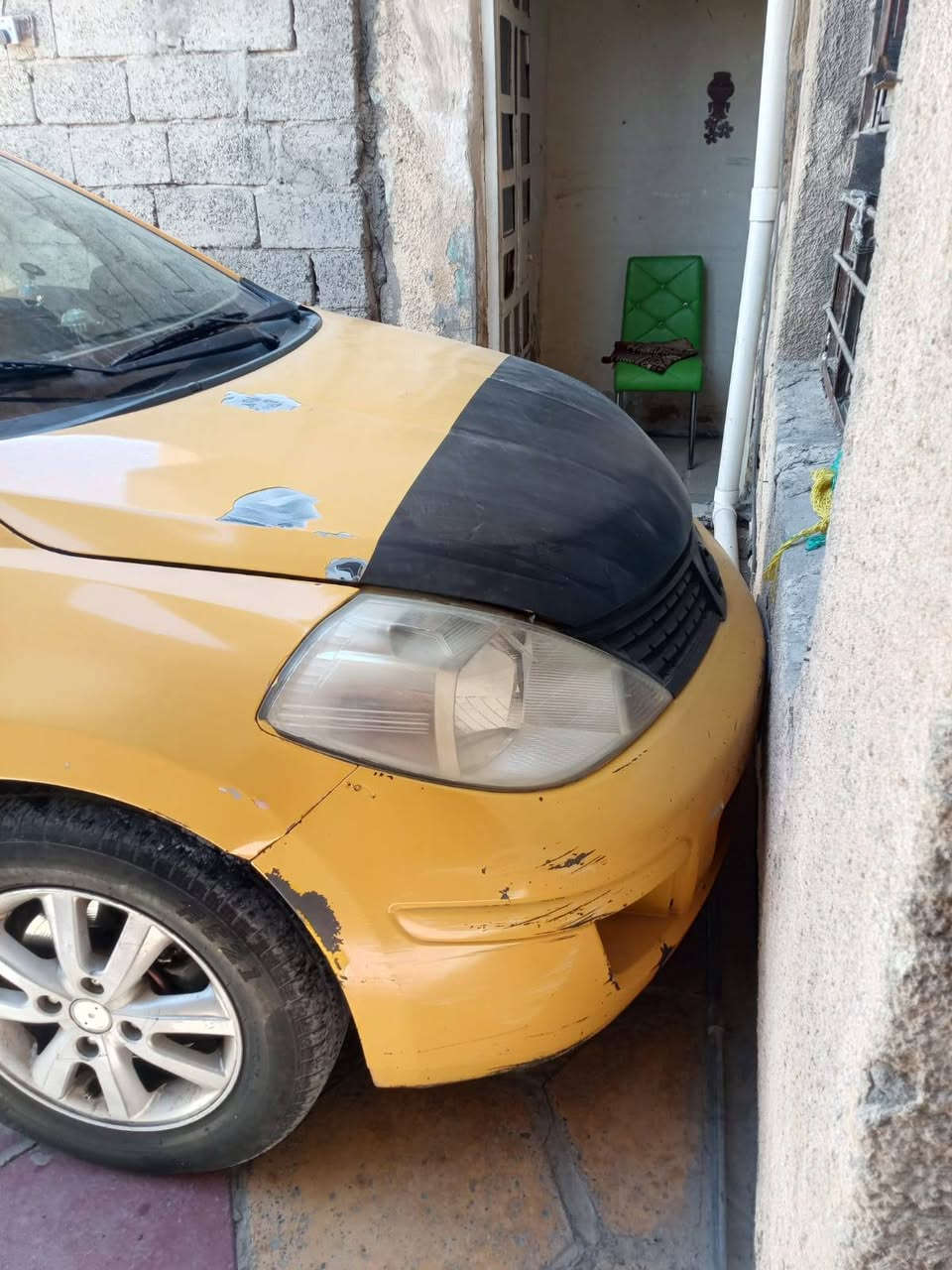 ‎نيسان مصفره هيه وغامه  كله جديد مناقصه شي سيار خير من الله سعر ٦٢ ***********‎ بغداد, العراق
