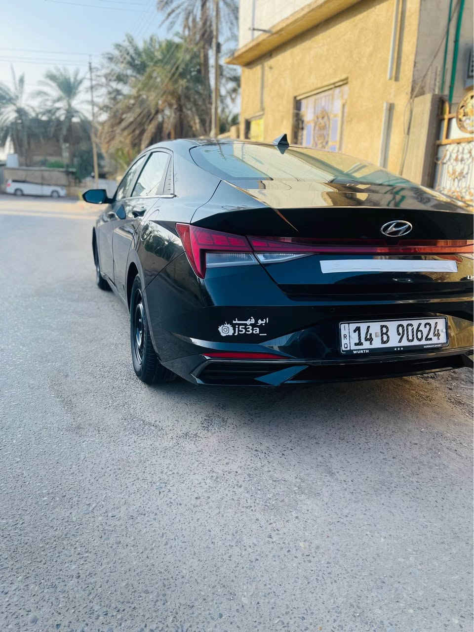 سلام عليكم
الانتره مديل 2023 وارد امريكي
سياره حره بسمي تحويل ثاني يوم
 مكينه 2000 دوش
 حادث جاملغ +بنيد + باب فقط
سياره فول مواصفات (لمدد) للاخير
فتحه ورادارات وكشنات جلد +تدفئه + شحن لاسلكي 
سماعات بوس  وبيها بعد كلش هواي مواصفات
 سعرها 145 وبيها مجال قليل كلش 
عنواني بصره
*********** البصرة, العراق
