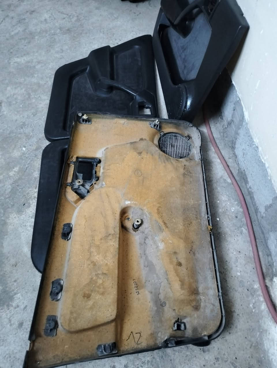 بطاين فكتره للبيع طخمين مصلح كامل  مكان موصل الايسر استفسار *********** كورك 📞
‏‪***********‬‏زين 📞
