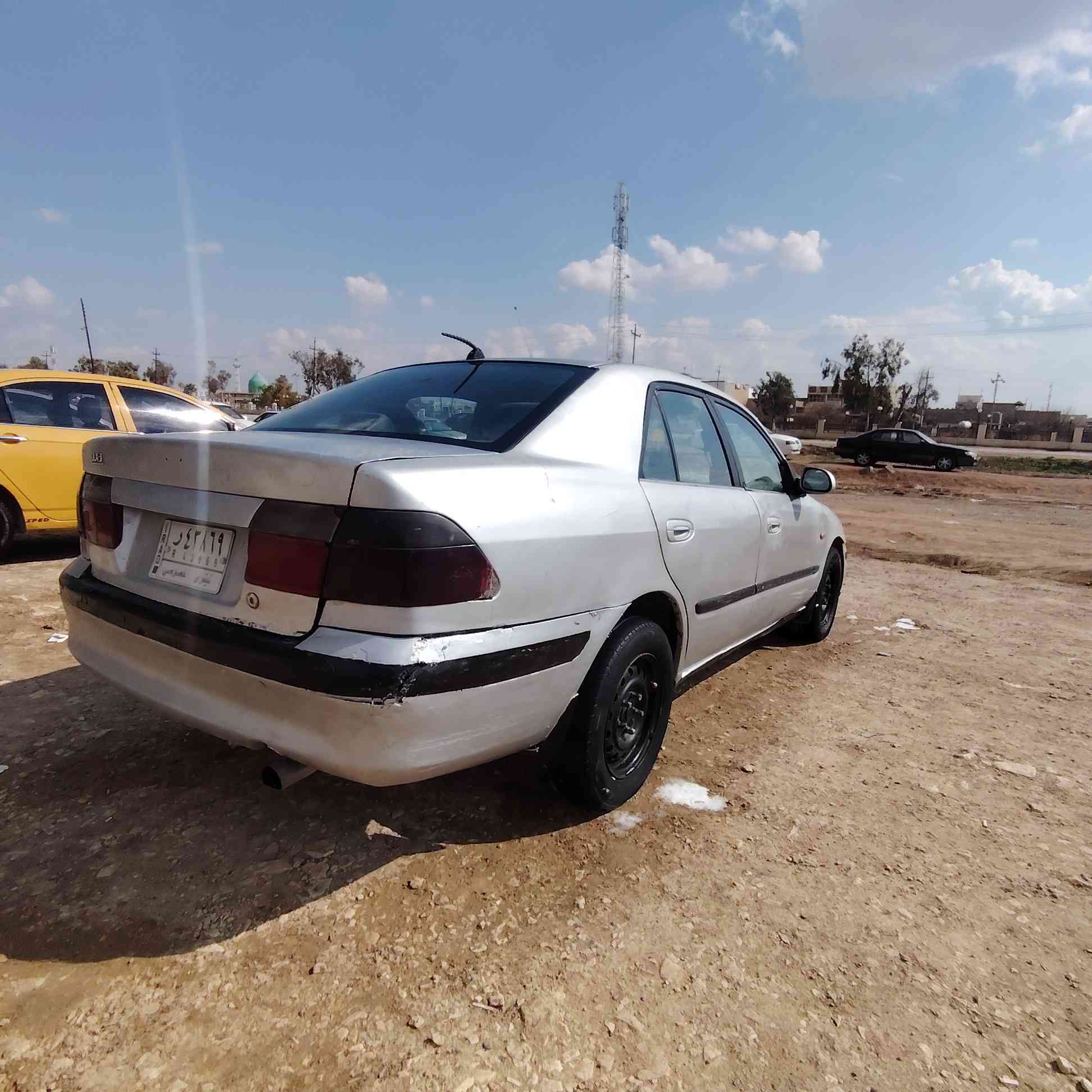 مازده حجم 18 موديل 2000 كير توماتيك 
رقم نينوى مشروع وطني وكاله من وكيل تحويل من شرعي
مصبوغه جماليه 
محرك كير مال كصه
سعر 28 بي مجال
***********
***********
مكاني تلعفر
