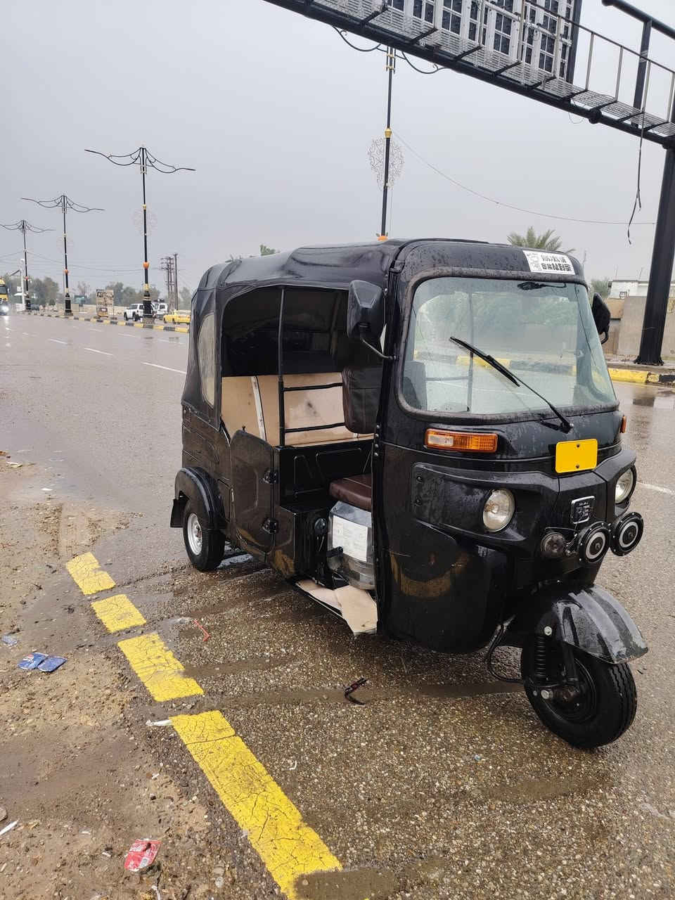 تكتك 22للبيع تكتك خير من الله كفالة عامة بيهة ملاحضات بسيطة بيهة شخوط شوية مكينة مكفولة كفالة عامة سبانة مامدودة عليهة رقم ديالى رقم عربي  تخم تاير جديد اكسر خير من الله عارضها 9 ونص وبيهة مجال بصيط ابو 9 لا تخابر   مكان ديالى كنعان للاستفسار الاتصال على الرقم ***********
***********
