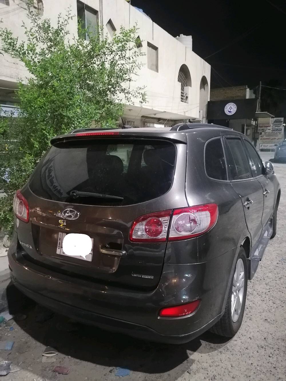 سنتافيا ١٢ امريكي رقم بغداد 
 محرك ٦ سلندر ٣٥٠٠ دوش 
فول مواصفات 
صبغ ٤قطع تقريبا
للبيع ب  130 او مراوس وفرق
مكاني بغداد 
