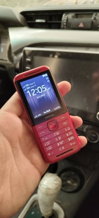 موبايل نوكيا دبل سيمكارت الاصلي  جهاز نظافه ممتازه الشراي يتصل  078488...