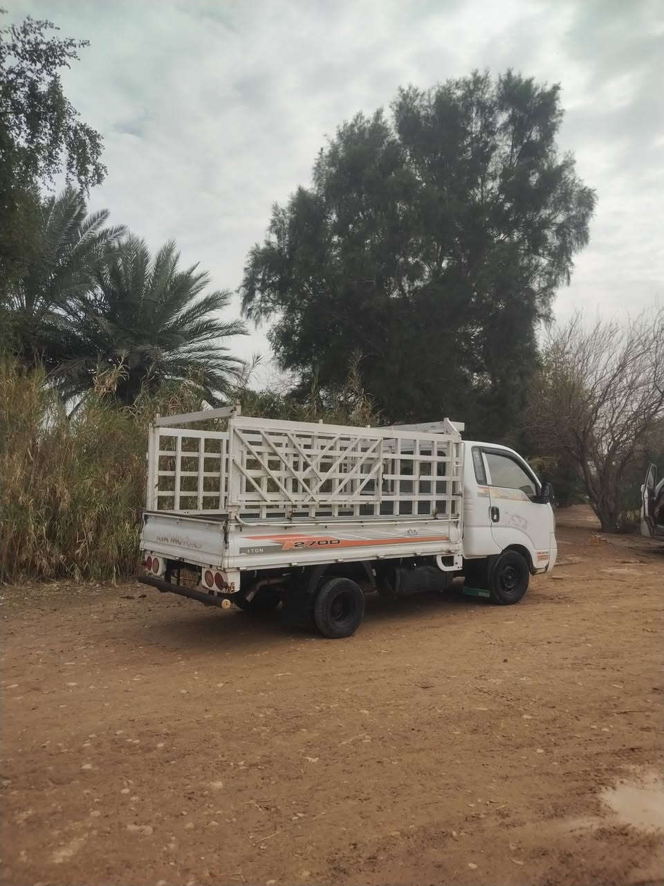 سلام عليكم البيع كية موديل
2011 مكان الزيدية شارع العام استفسار ***********
