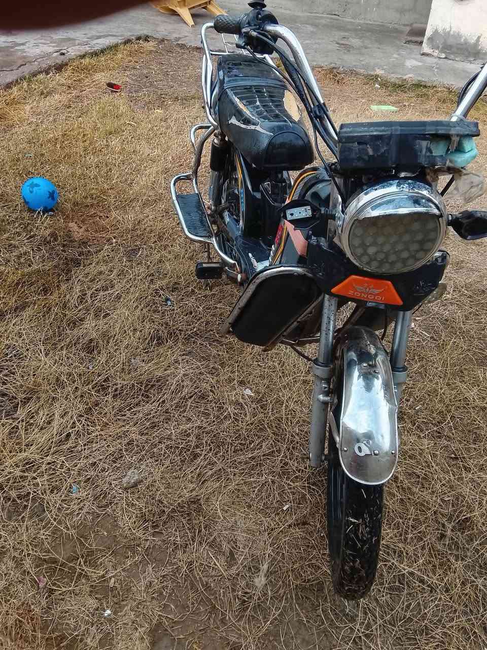 ماطور شحن بدون بطاريات حديد ومكسر عل وضعه  بس يمشي سعر 80


**إذا كنت صاحب هذا الإعلان وتريد حذفه لأي سبب، رجاءا أرسل رسالة إلى الدعم الفني**