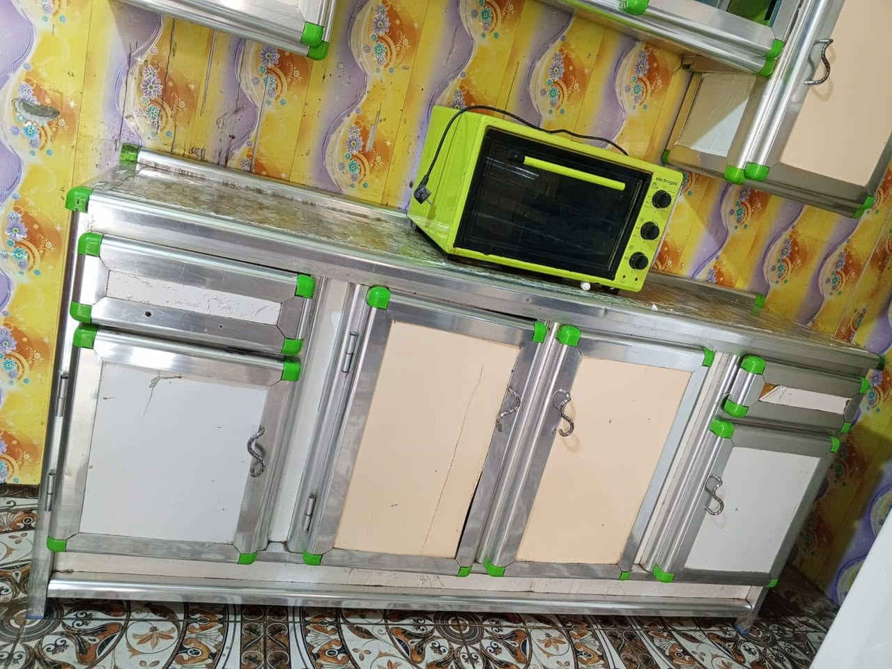 كاونتر مترين ارضي ومترين ملحق+ركن متر ارضي ومتر ملحق مستعمل للبيع+اوفن كهربائي شغال العنوان كربلاء حي العامل


**إذا كنت صاحب هذا الإعلان وتريد حذفه لأي سبب، رجاءا أرسل رسالة إلى الدعم الفني**