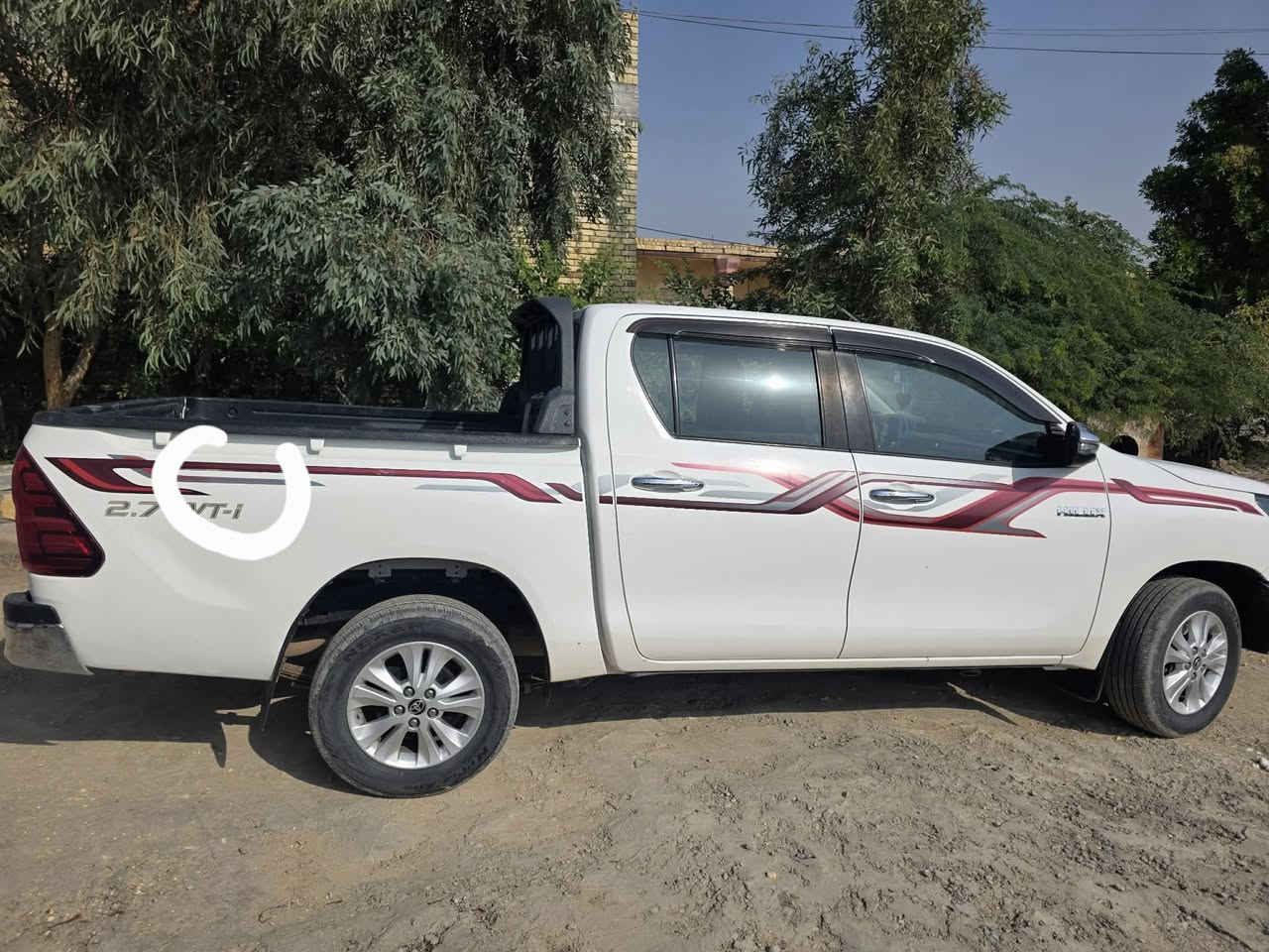 سعرها ٢٦٥ 

***********
