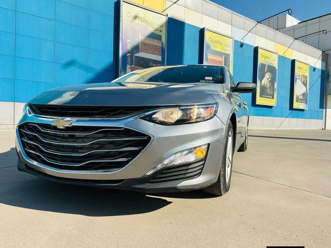 شوفرليت ماليبو  🤍 2023 
السعر 122 
ايرباكات سليمه 100/100 
راديترات و مروحه و تبريد بلادي 
السياره تترقم ( اربيل - دهوك - سليمانيه ) 
لون سمائي 
 الضرر - تعديل بارد بالجملغ ( بيه جملغ وباب كلير امريكي ) - واضح بالصور

مواصفات 
بصمة
ابواب بصمة
تشغيل عن بعد
شاشة ايباد
كشن كهربائي
كشن هيتر
تبريد قطعتين
كاميرا
رادار
بلاجكتور
ويل كب كروم مميز 
تحديد السرعة
تحديد المسار
نظام سبورت
نظام ايكو

عنوان:اربيل- معرض اربيل
واتساب☎️***********☎️ واتساب ***********
