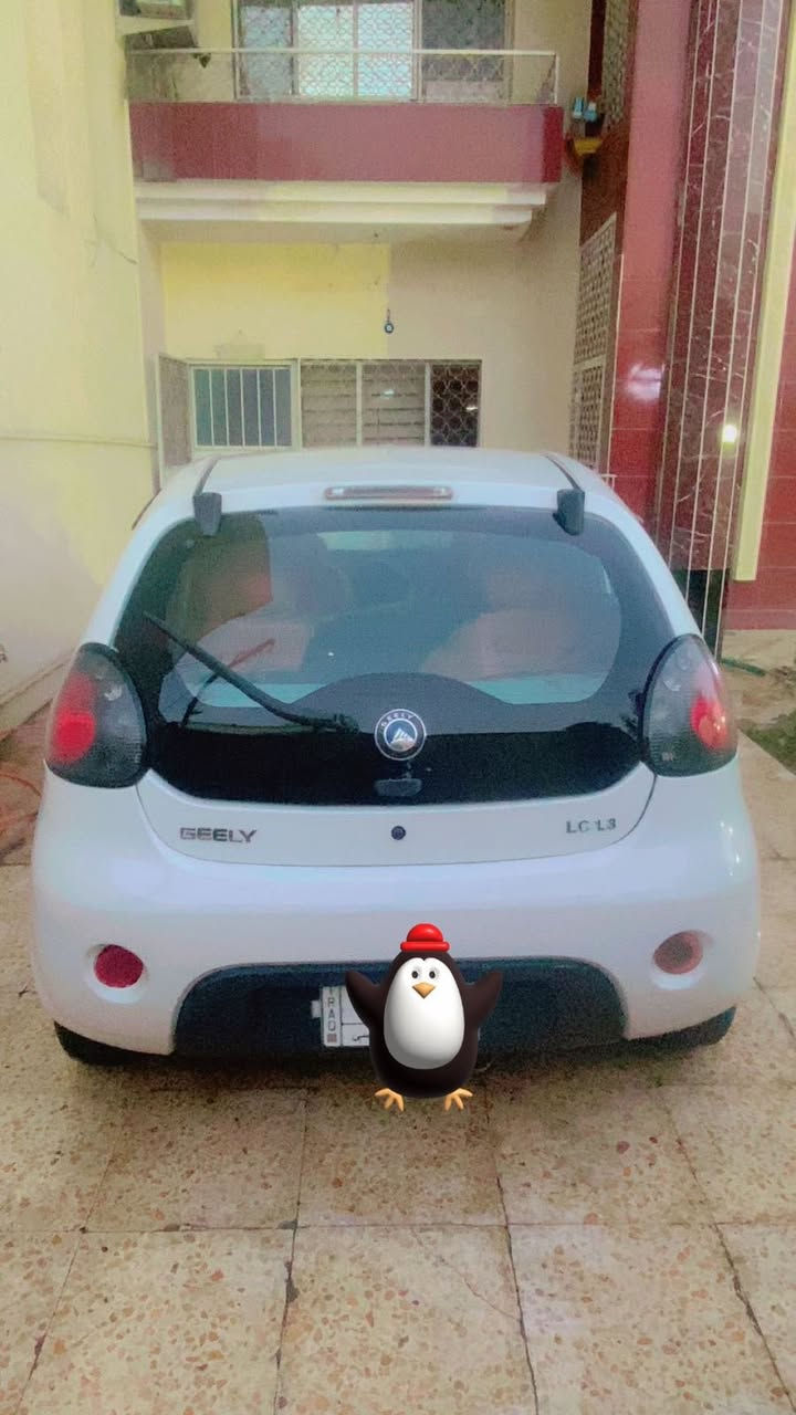 السلام عليكم للبيع جلي باندا موديل 2013
جاهزه من كالشي✅ 

اظافات شاشه كبيره وكامره ويل كب كروم ✅

السعر 46💰 رقم بابل مشروع وطني تتحول في اي دائره مرور مكان السياره بغداد 

غير متاوجد على النت

 للستفسار تواصل على الرقم   ***********
