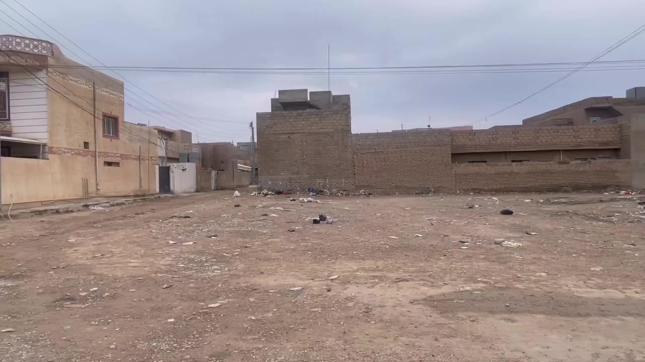 نص قطعة للبيع ركن شارع  تجاري حي الفراز  شارع المستوصف  مساحة 150 متر  ركن. واجهة 15 نزال 10. شارع 20.   للأستفسار عن السعر وباقي التفاصيل. 
*********** 
مكتب العباسي للعقار. ركن شارع 2000
