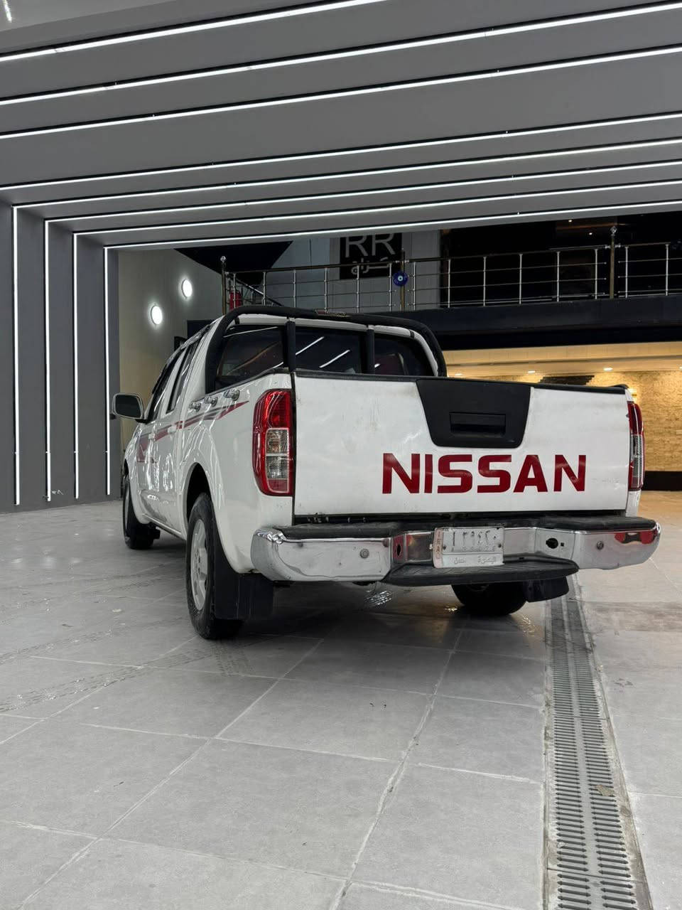 بيكب نيفاره للبيع  كير اوتماتيكي 
موديل ٢٠١٤ نظيفه كير مكينه كفاله 
مكانها بغداد رقمها بصره الماني تحويل ثاني يوم

رقم صاحب سيارة ***********
