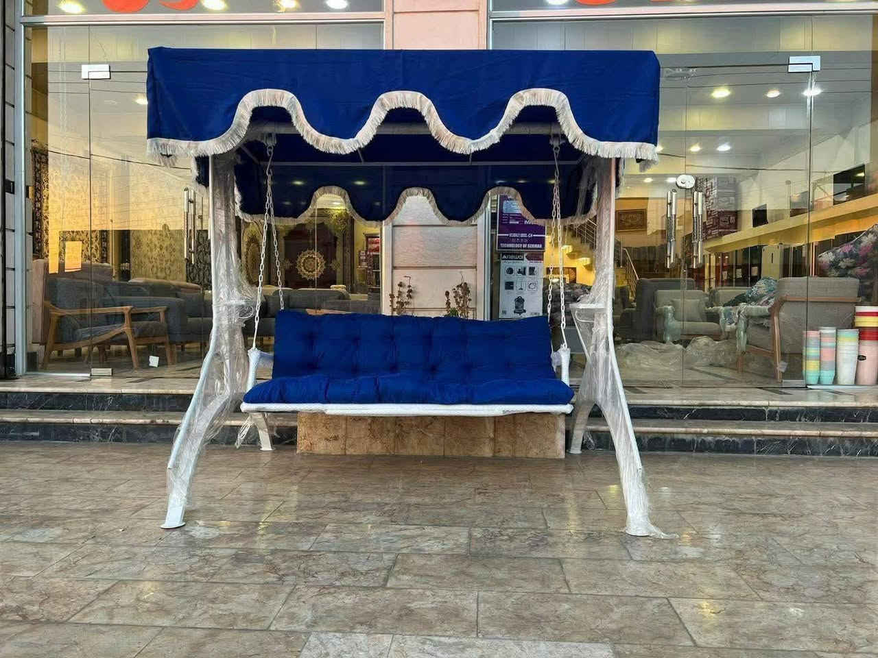 عمل مراجيح حديد حسب الطلب ب ٢٦٠و٣٦٠التوصيل مجاني حتى المحافظات رقم الهاتف ***********

