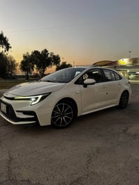كورلا ٢٠٢٤ S كفاله عامه السياره ماشيه ١٨ الف ً فول موصفات كشن كهرباء ك...