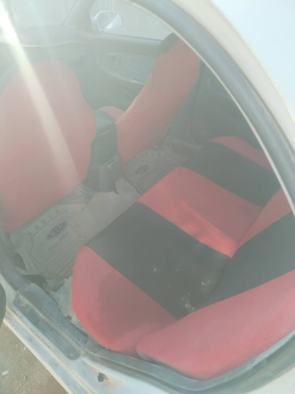 سلام عليكم كيه سبكتره مديل ٢٠٠٠ مكينه وكير مكفولات راعيها يريد مداور سعر ١٨ رجاالموشراي لايراسل هاذ رقمي ***********
