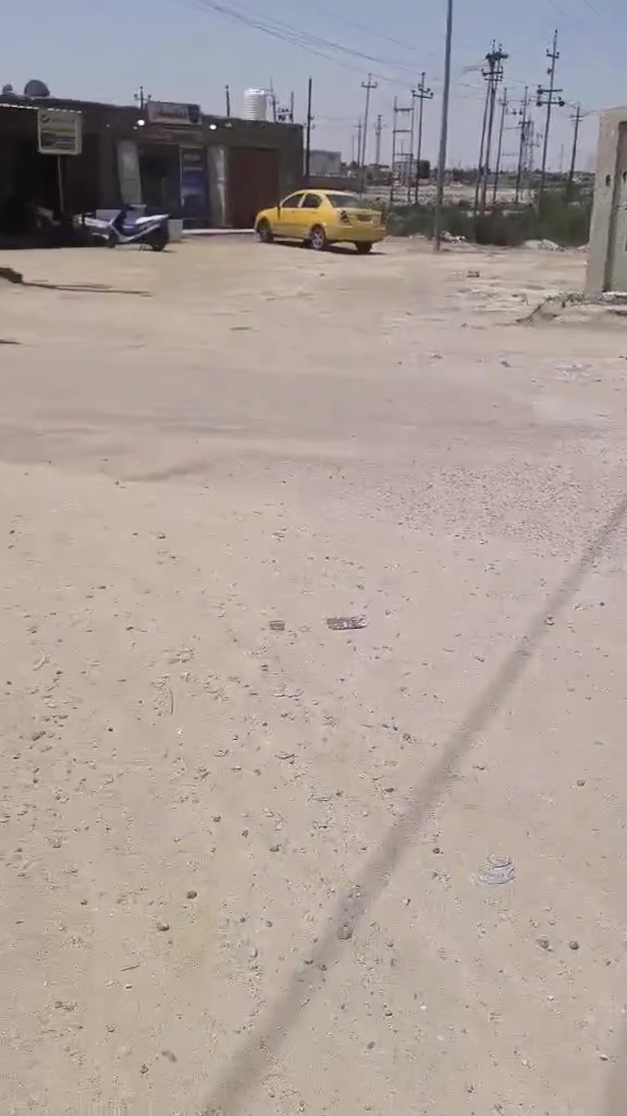 سلام عليكم قطعه للبيع زراعي مساحه 700م شارع محطه الكهرباء القديمه طريق سوق فظليه سعر 10 للستفسار ***********
